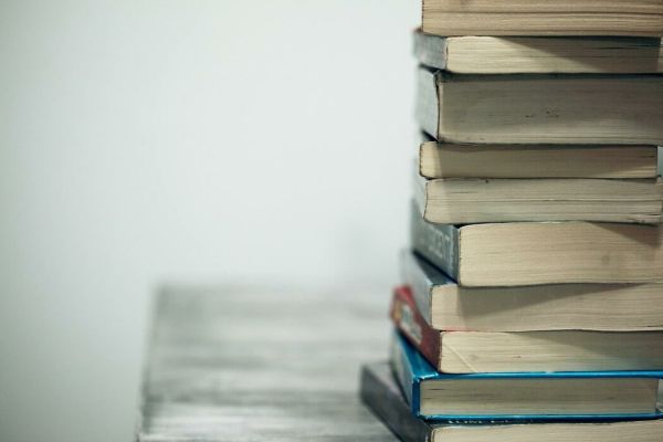 kicik-biznes-ucun-marketinq-uzre-ingilis-dilinde-8-kitab